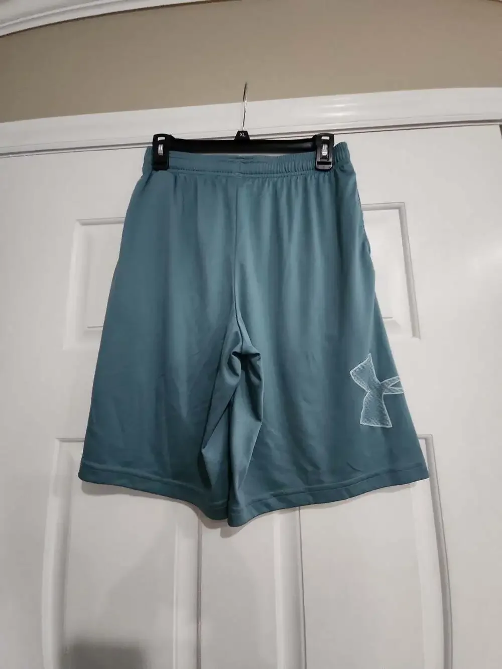 Under Armour Tech Graphic HeatGear Athletic Training Shorts - Picture 6 of 7
